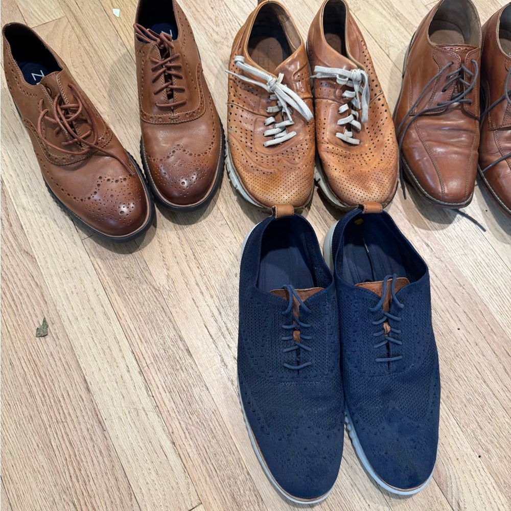 4 pairs Cole Haan Brown and Blue Oxfords basically new